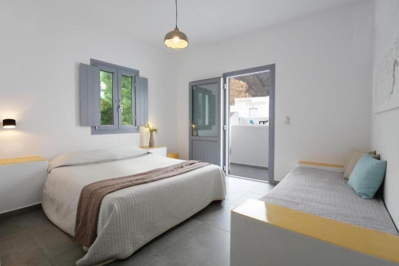 Perissa Blue Dome Rooms Eksteriør billede